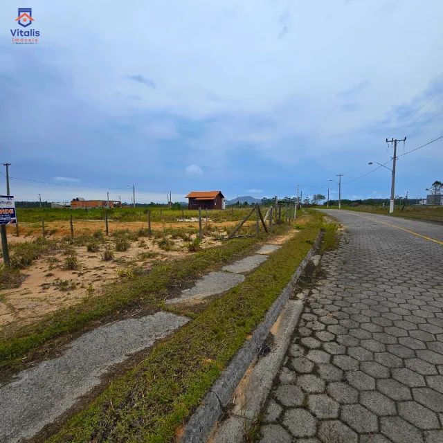 Terreno á venda no loteamento Bosque Imbituba -SC - Foto 2