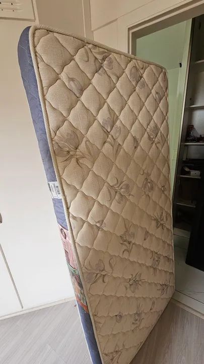 Cama solteiro com colchão  - Foto 3