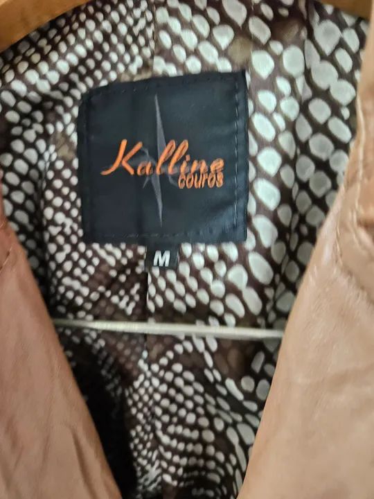 Jaqueta couro legítimo kalline tam p perfeita impecável  - Foto 4
