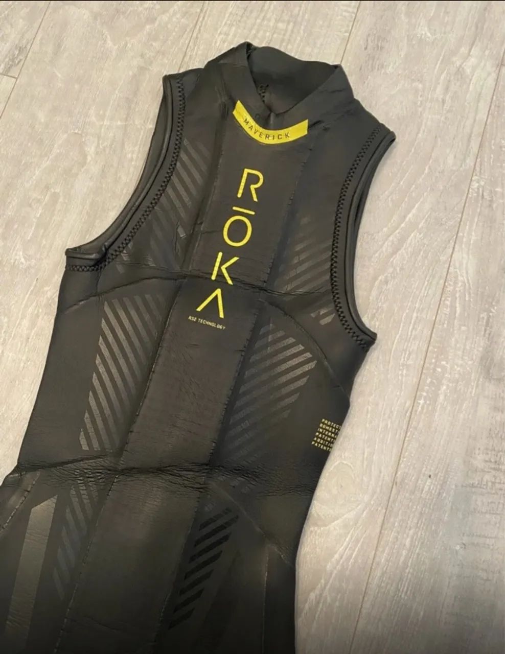 Roupa de borracha ROKA - Foto 4
