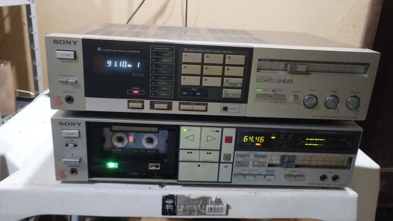 Receiver Sony e Tape deck