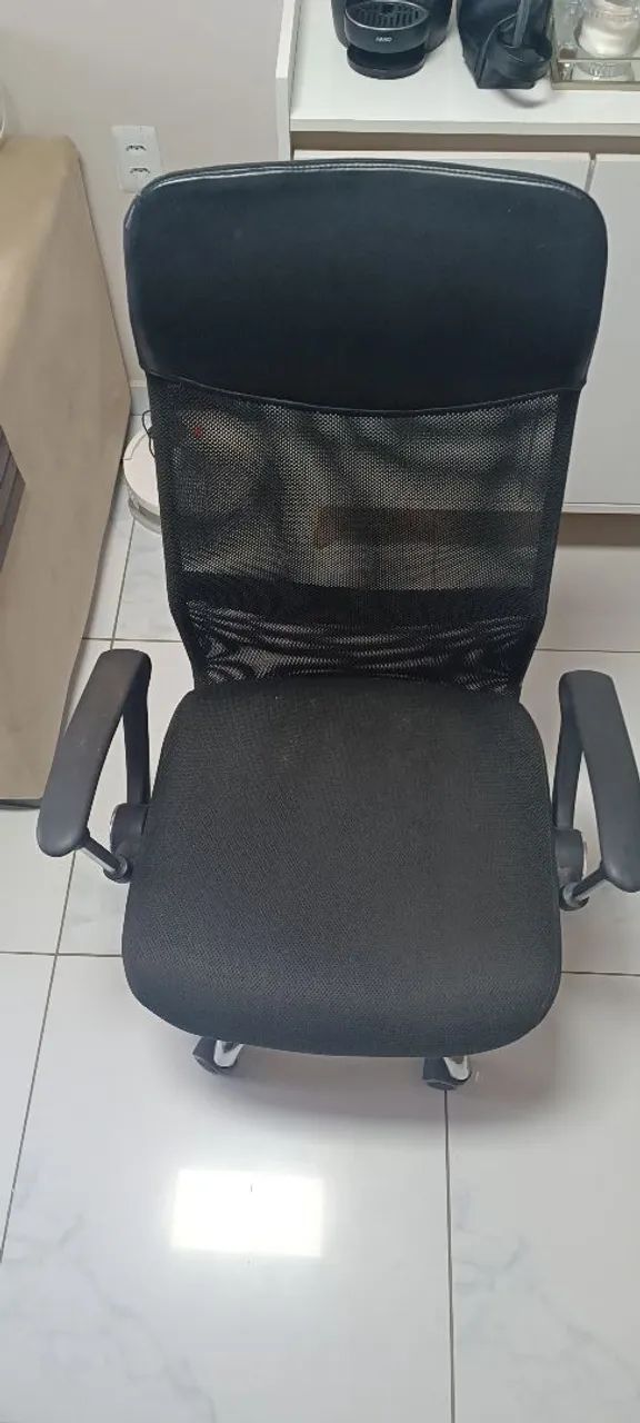 Cadeira p/ escritório  - Foto 2