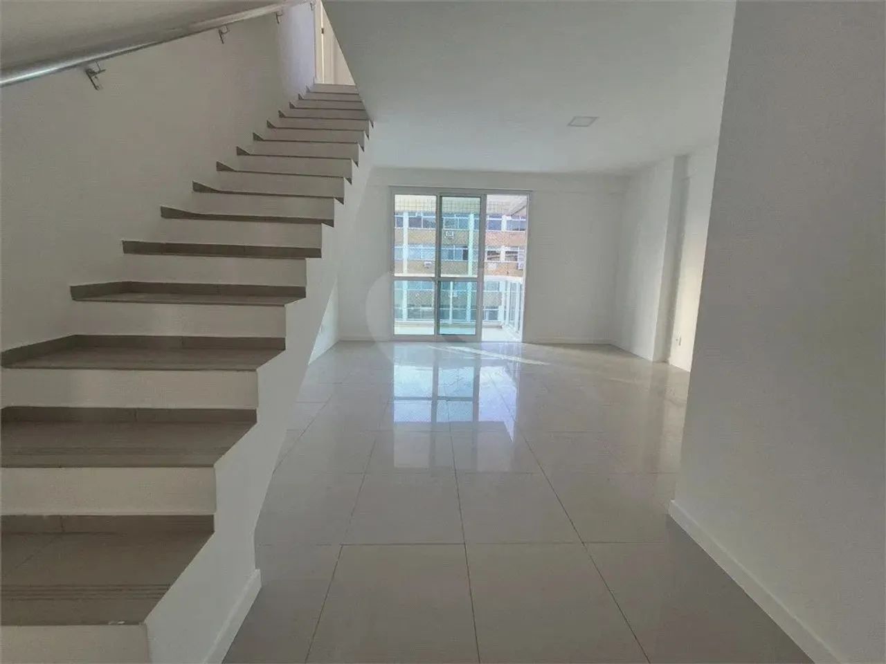 Duplex para venda tem 157 metros quadrados com 3 quartos em Tijuca - Rio de Janeiro - RJ - Foto 2