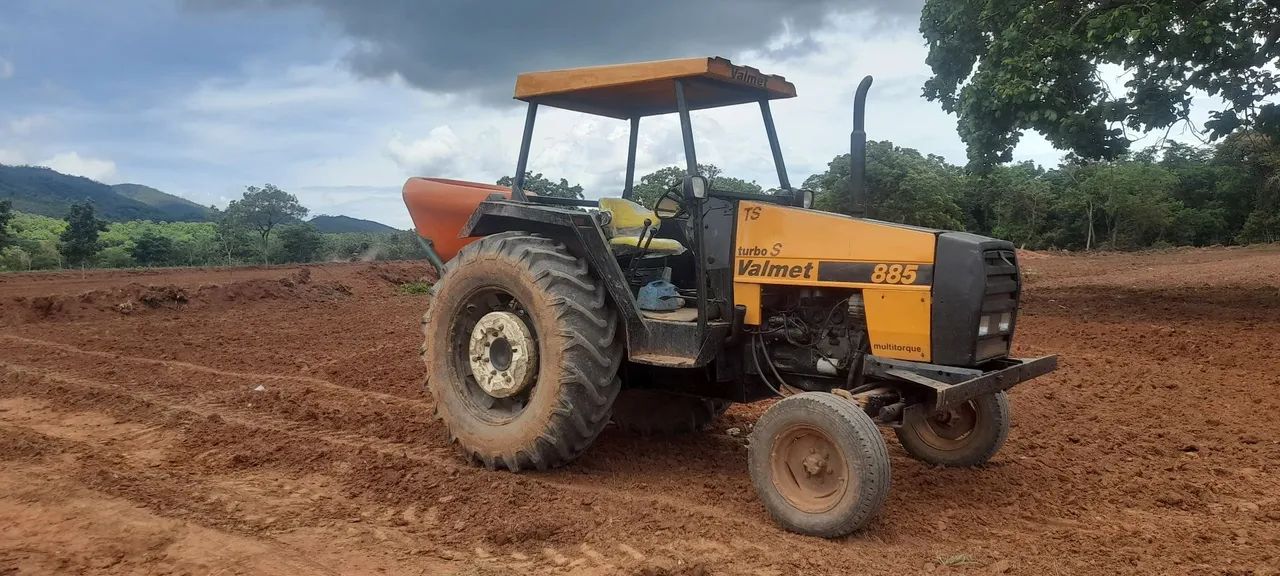 Valmet 885 com grade 14 disco e carrata - Foto 6