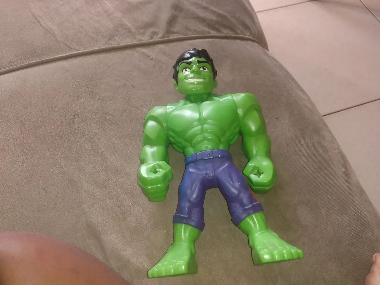 Boneco do  Hulk 25 cm - Foto 2