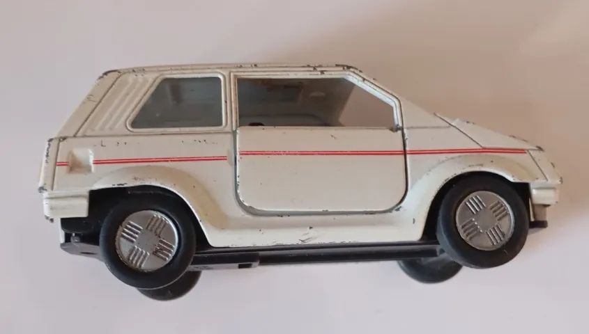 Miniatura Gurgel BR 800 Pra Reparo - Foto 2