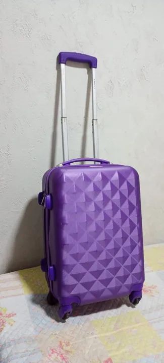 Vendo mala de bordo 10kl 