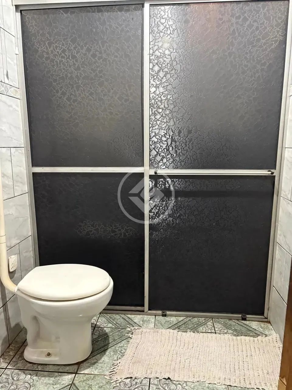 Vende-se casa no Jardim Imperial com ótima localização, próximo a Avenida da Palmeiras. co - Foto 3