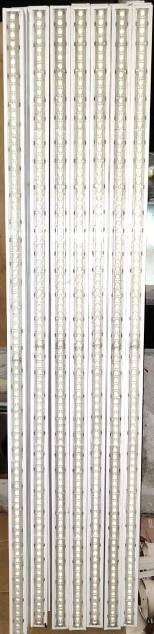 Luminárias LED - 1,70 m c/80 leds