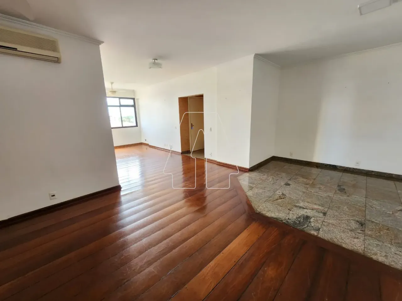 Apartamento no Condomínio Guarujá Residence em Araçatuba-SP