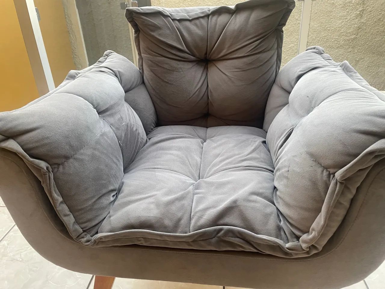 Par de poltrona  usada - desapega  - Foto 4