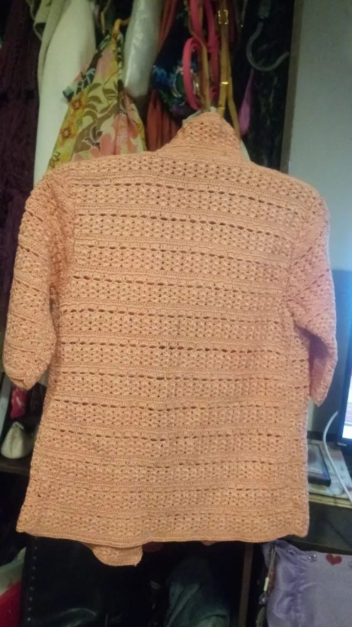 Blusa de crochê cor salmão importado - Foto 5