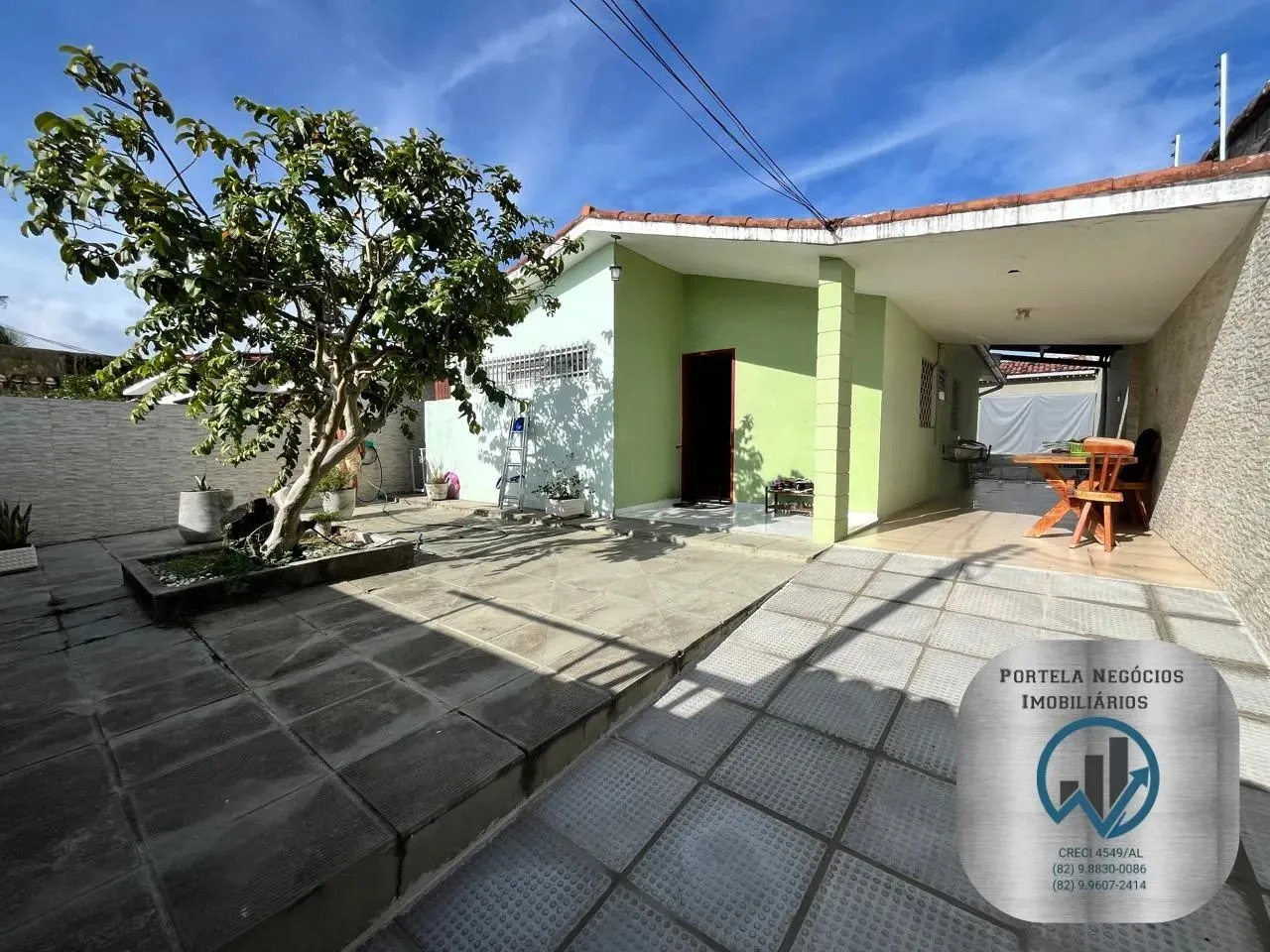 Casa na Serraria, rua fechada, 3/4, casa solta, dependência.