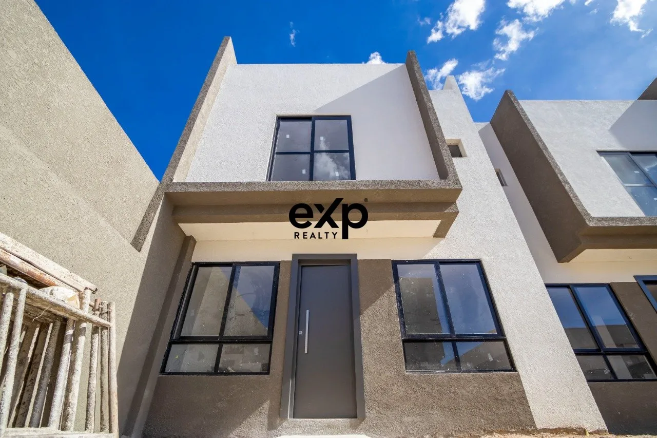 Sobrado à venda no Residencial Mykonos no Bairro Xaxim - Lançamento !!