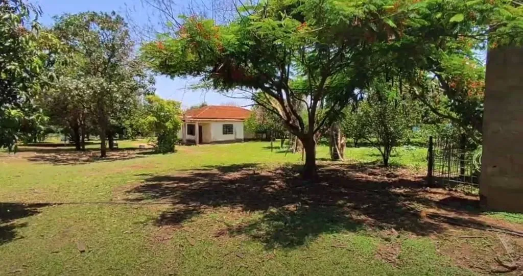 Sítio com 4 dormitórios à venda, 15000 m² por R$ 650.000,00 - Guatapará - Guatapará/SP