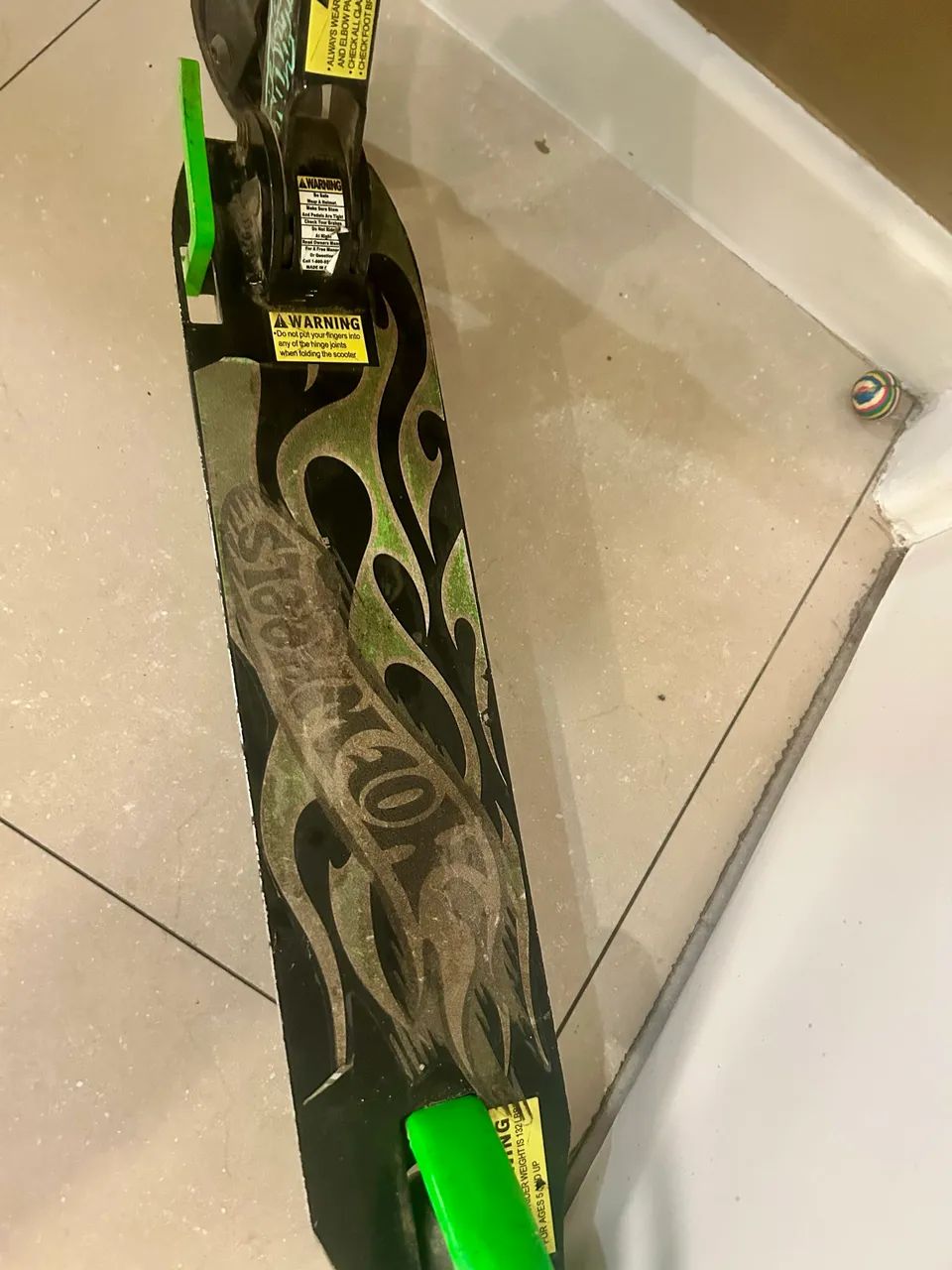 Patinete Hot Wheels - InfantoJuvenil - Foto 4