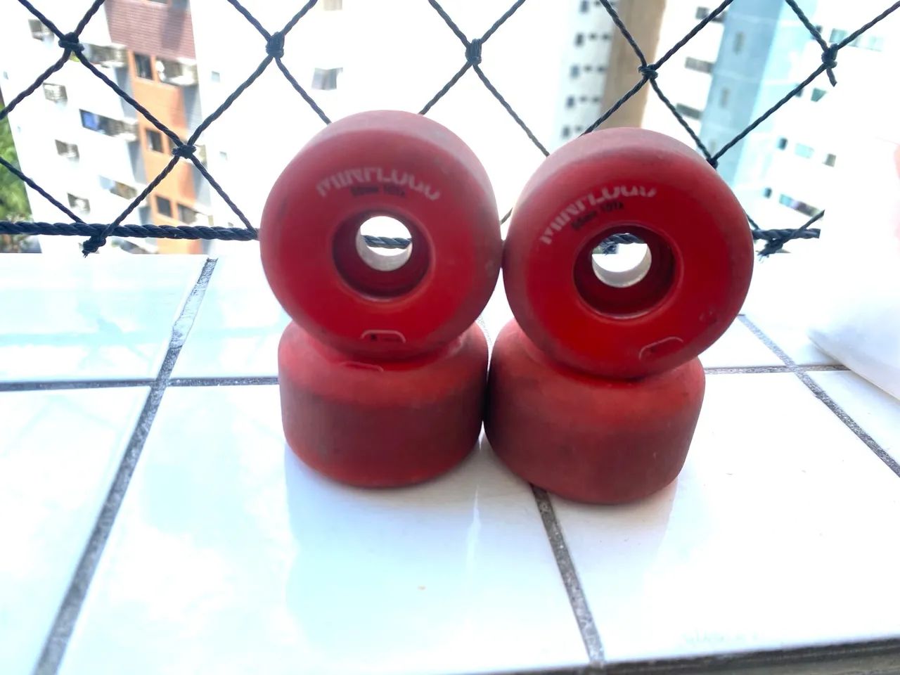 Rodas de Skate importada mini logo 55 e rolamento redbones
