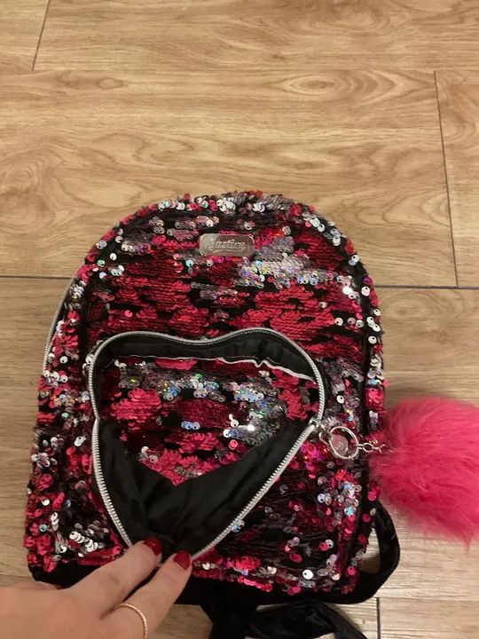 Mochila paetê da Justice - Foto 5