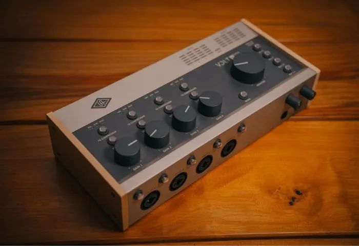 Interface de gravação Universal Audio Volt 476p