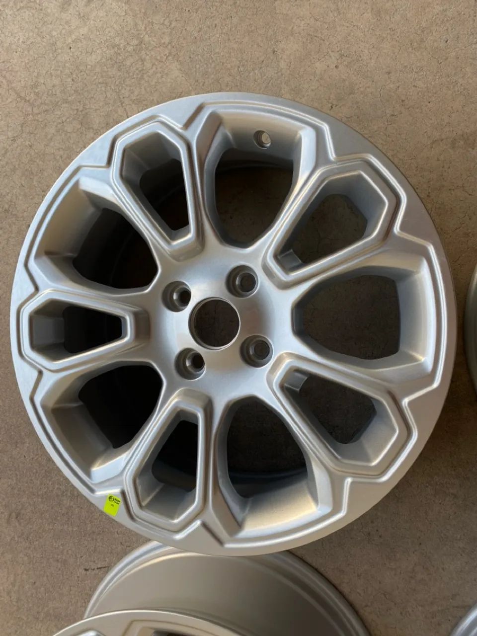 Jogo roda Ford original aro 17 eco sport  - Foto 4