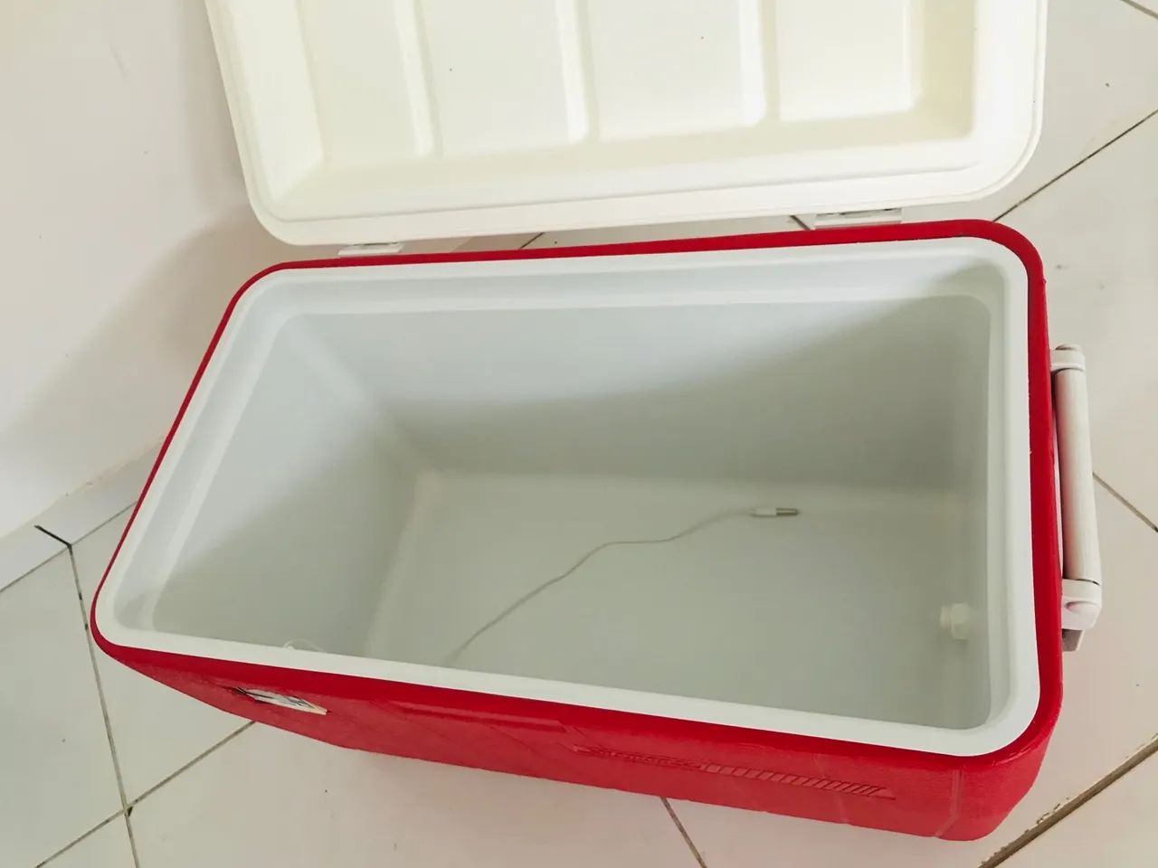 Cooler Térmico 40 Litros - Ideal para Camping e Viagens - Foto 2