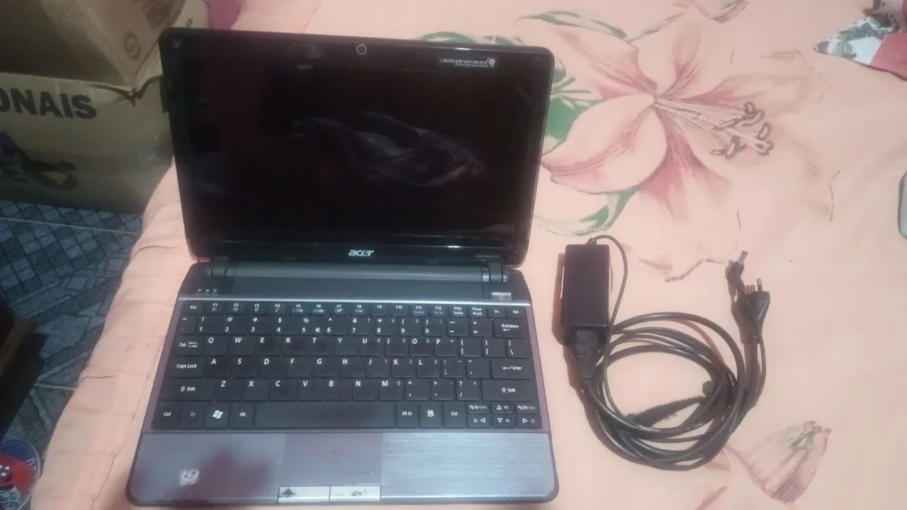 Notebook Acer Aspire One - Ótimo para o dia a dia!