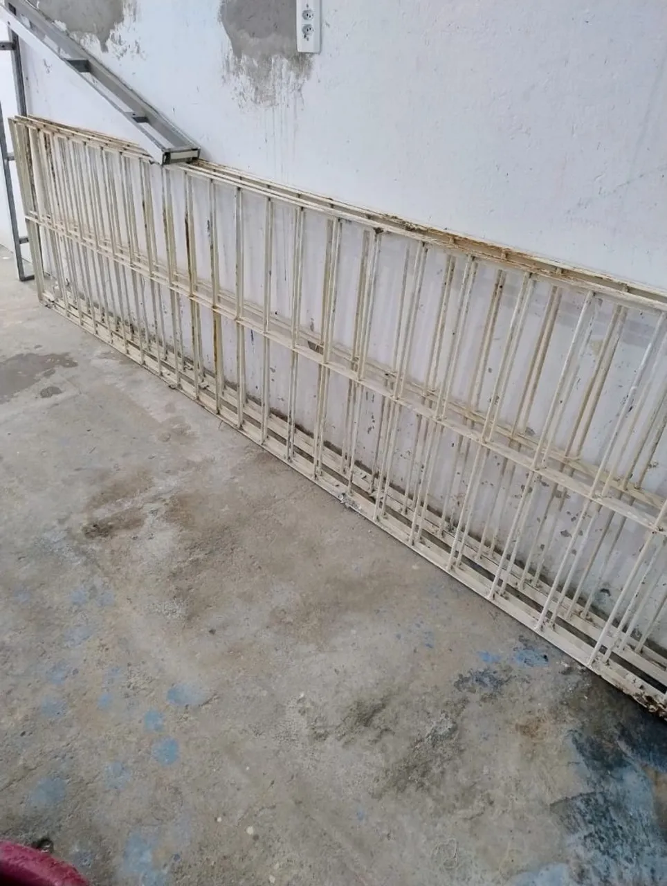 Grade de proteção para comércio