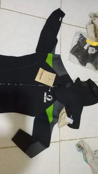 Macacão de mergulho Fun Dive - Tamanho M - Foto 3