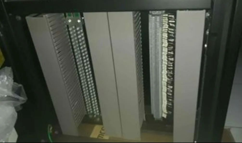 Painel Elétrico Industrial  72 Disjuntores - Foto 4