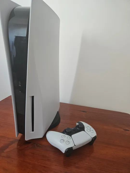 Console PS5 com entrada de disco (Usado)