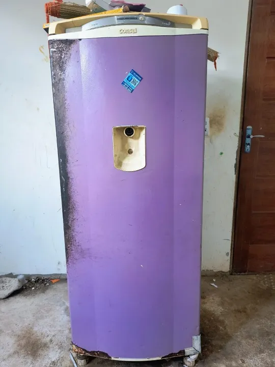 Geladeira 320 L
