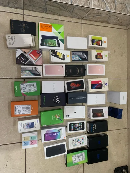 Celulares caixas