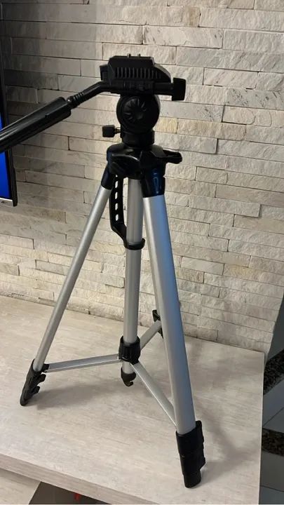 Tripé para Câmera - Alta Qualidade - Foto 2