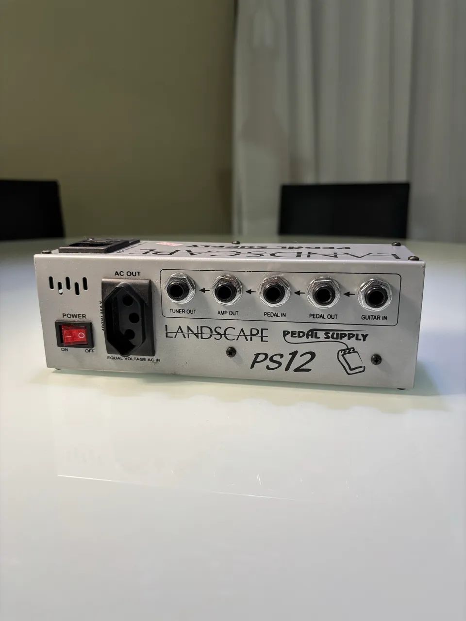 Fonte Landscape PS-12 para pedais - Foto 4