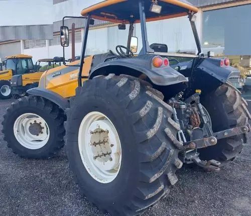 TRATOR VALTRA 125 - Foto 5