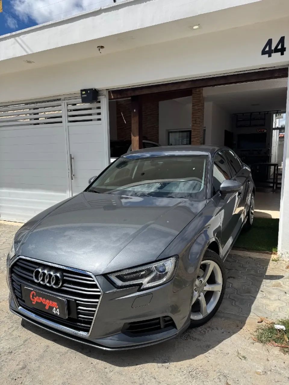 AUDI A3 SEDAN 1.4 TSFI  COM TODAS AS REVISÕES EM CSS / EMPLACADO 2025