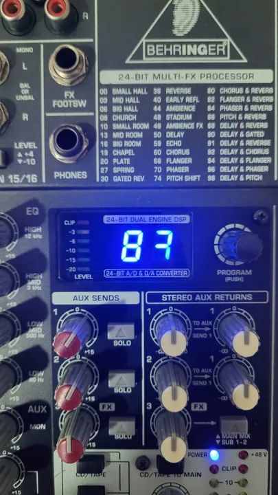 Behringer Xenyx 2222 FX - Foto 5