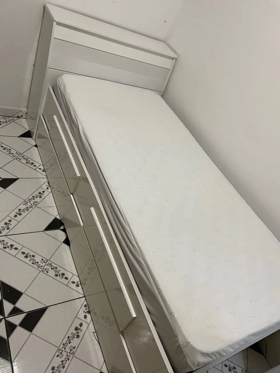 Cama Bicama Solteiro com Baú e Gavetas