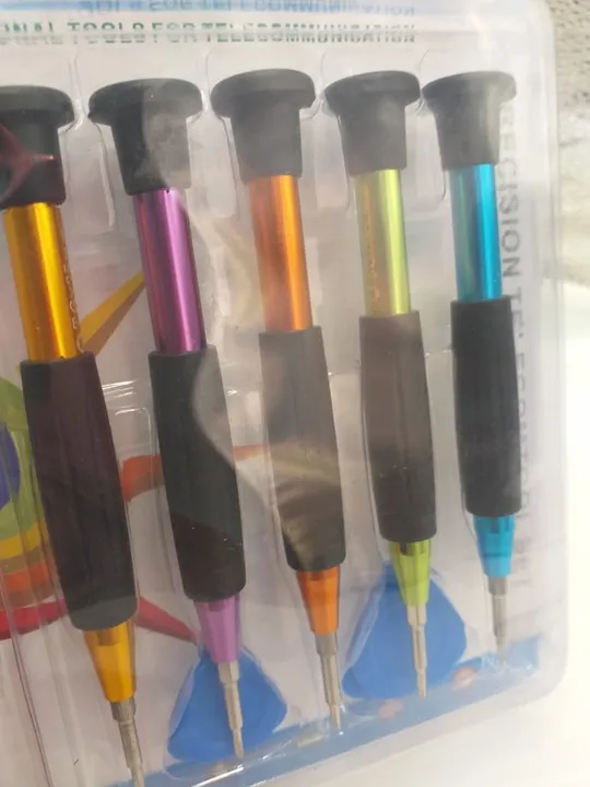 Kit Chaves de Precisão para manutenção Celular ou Óculos e etc...