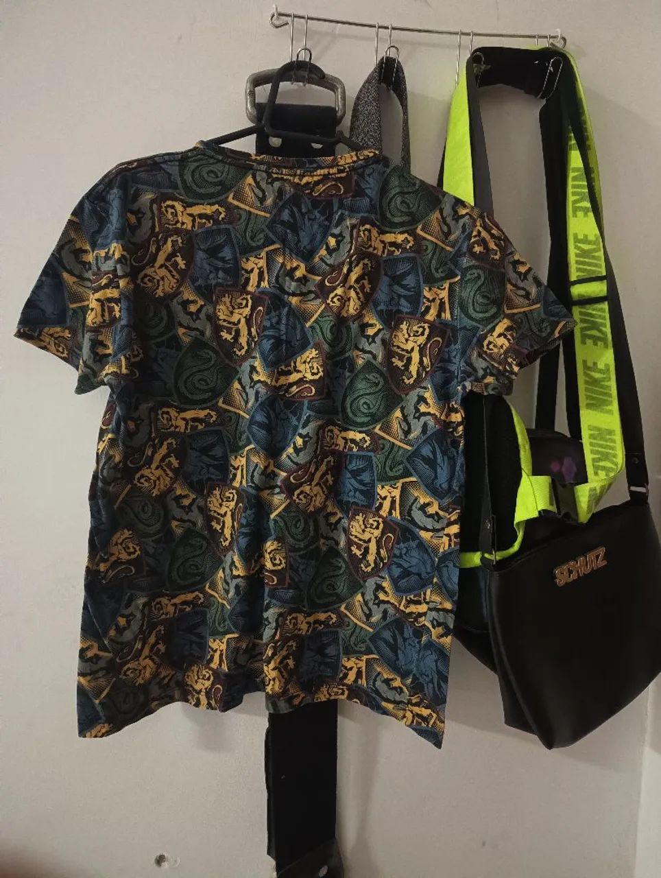 Camiseta Estampada com Design Exclusivo - Foto 4