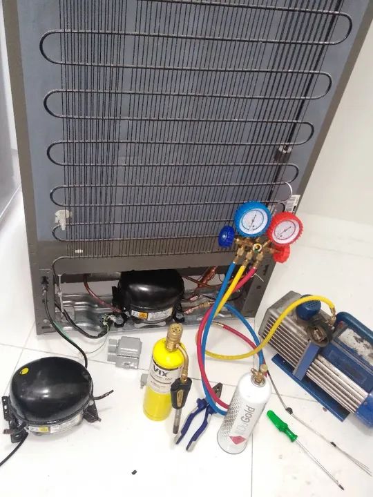 Conserto de geladeira Brastemp Consul Electrolux  - Foto 4