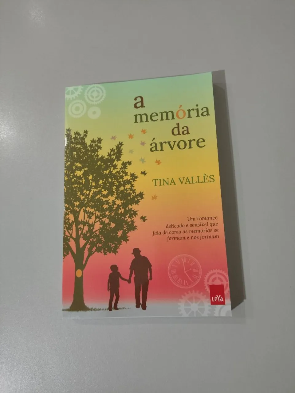 A memória da árvore - Tina Vallès