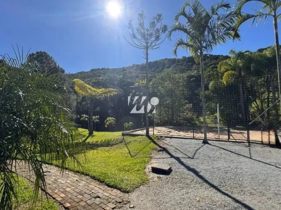 Terreno no Condomínio Village Imperatriz com 1.525,62 m²