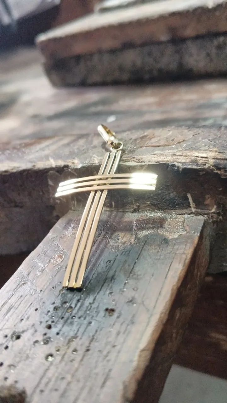 Pingente Cruz em Ouro 18k - Feito sob Encomenda - Foto 3