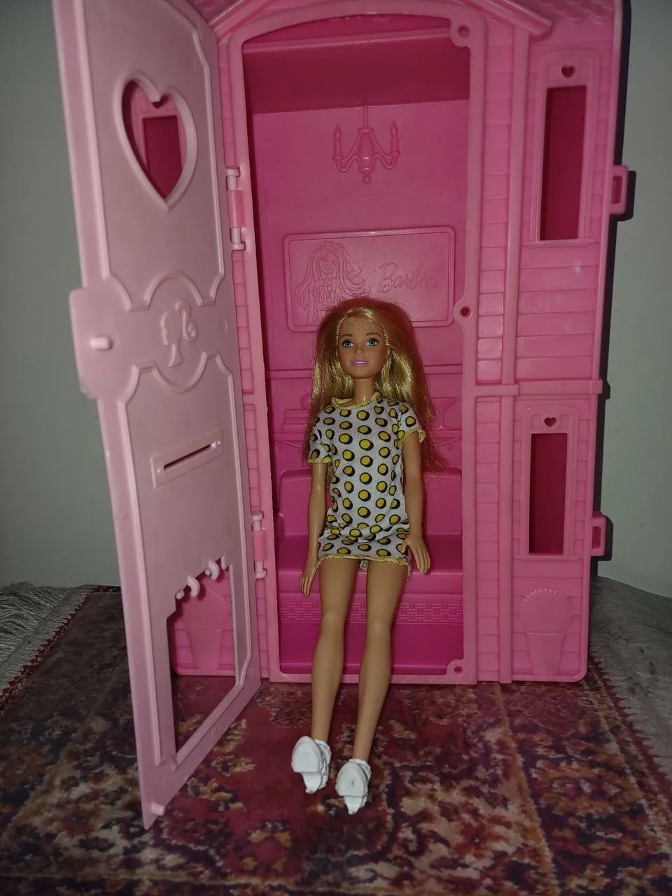 Casa da Barbie com 1 Barbie.  - Foto 4