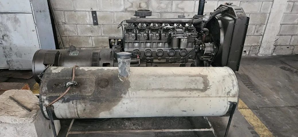 Gerador 84 Kva Com Qta - Foto 2