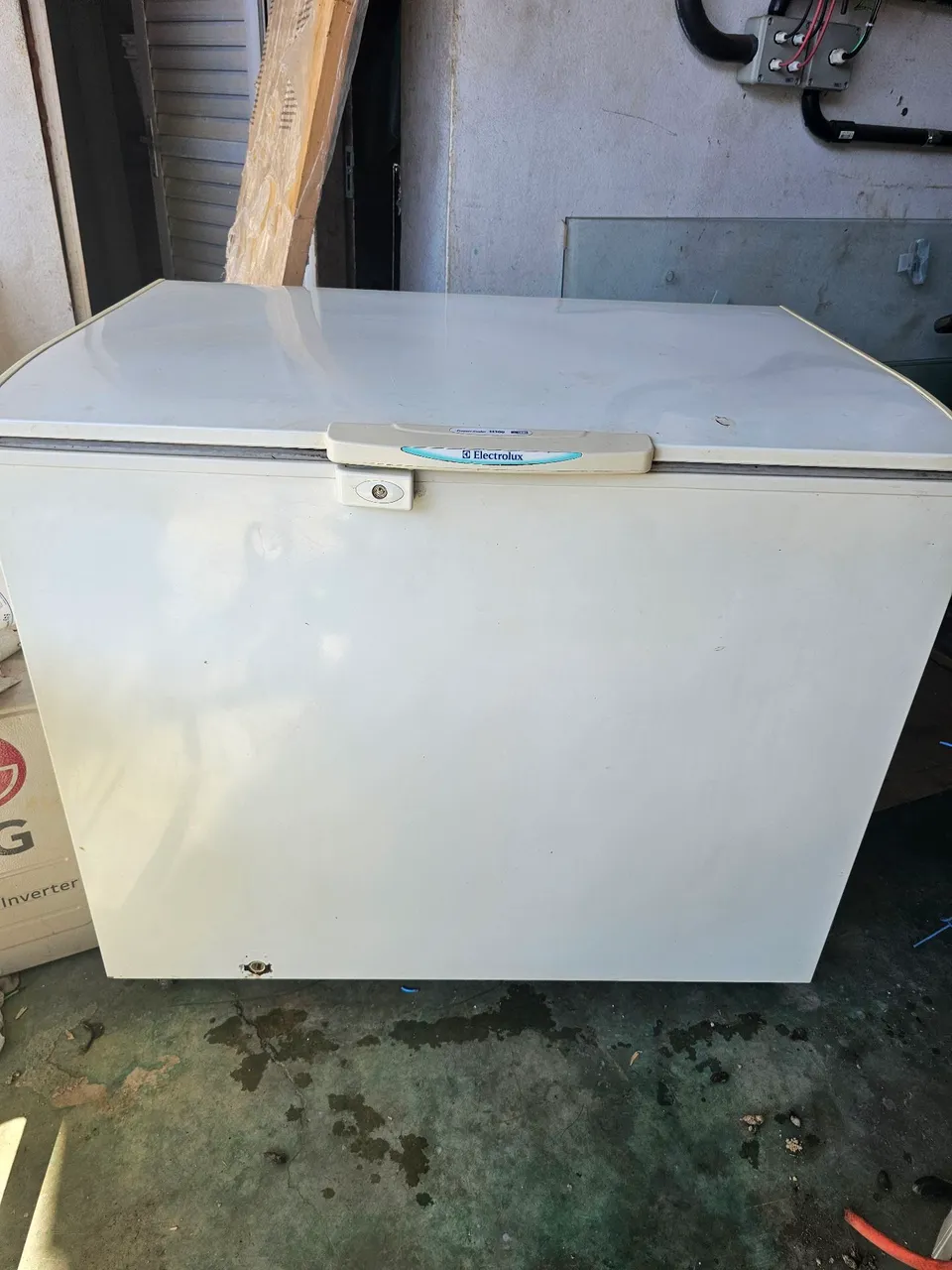 Freezer horizontal Electrolux h300