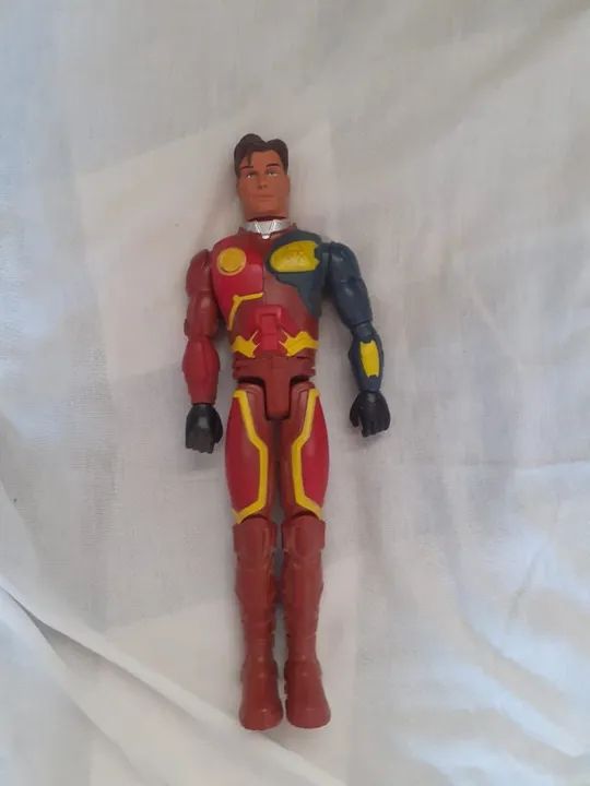 Max steel vermelho