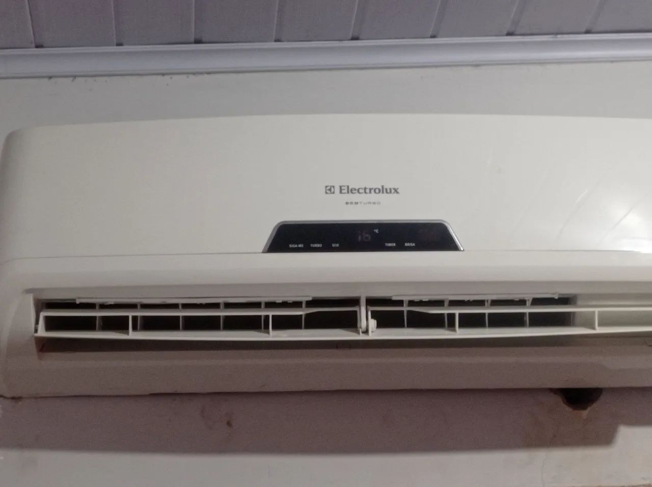 Ar Condicionado Electrolux Soft Turbo - Foto 2