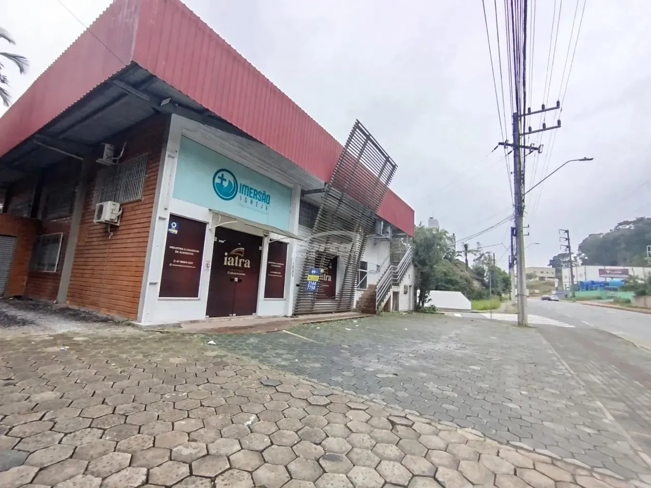 Galpão no bairro Salto em Blumenau com ótimo espaço.